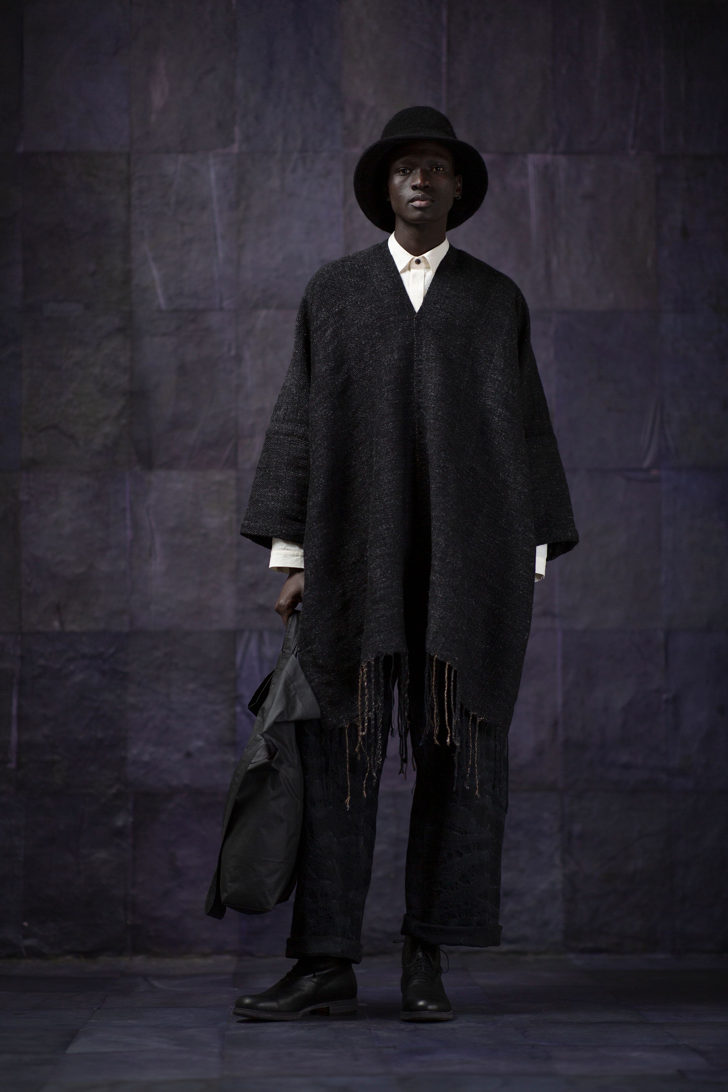 12. Beyond (AW24) － Jan Jan Van Essche