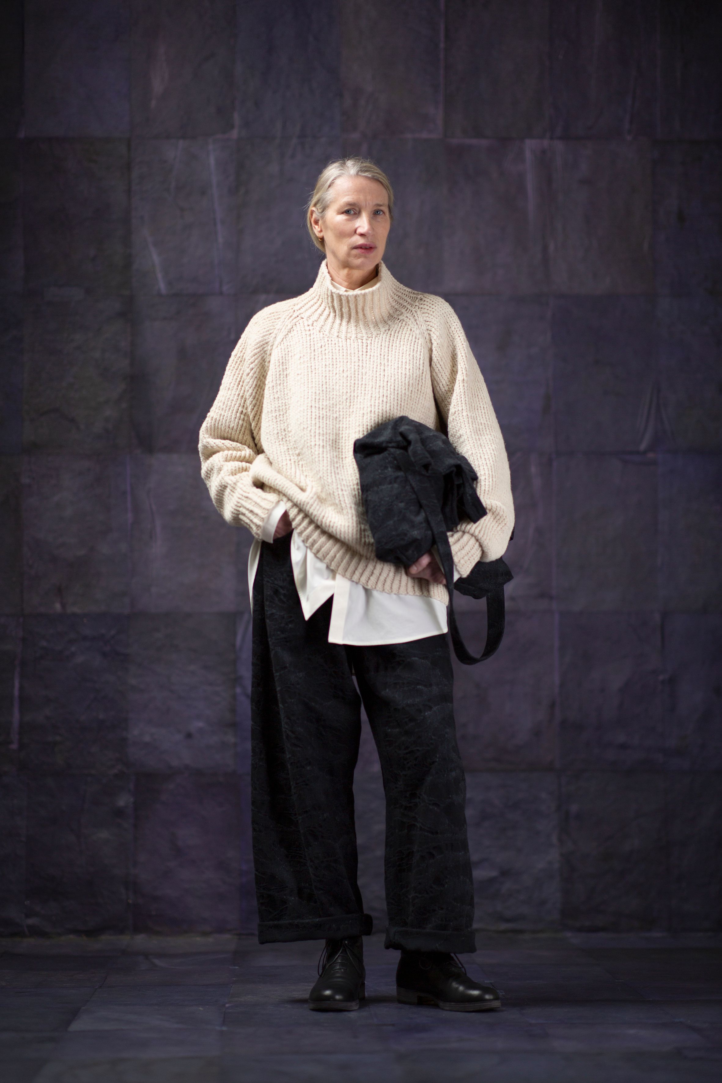 12. Beyond (AW24) － Jan Jan Van Essche