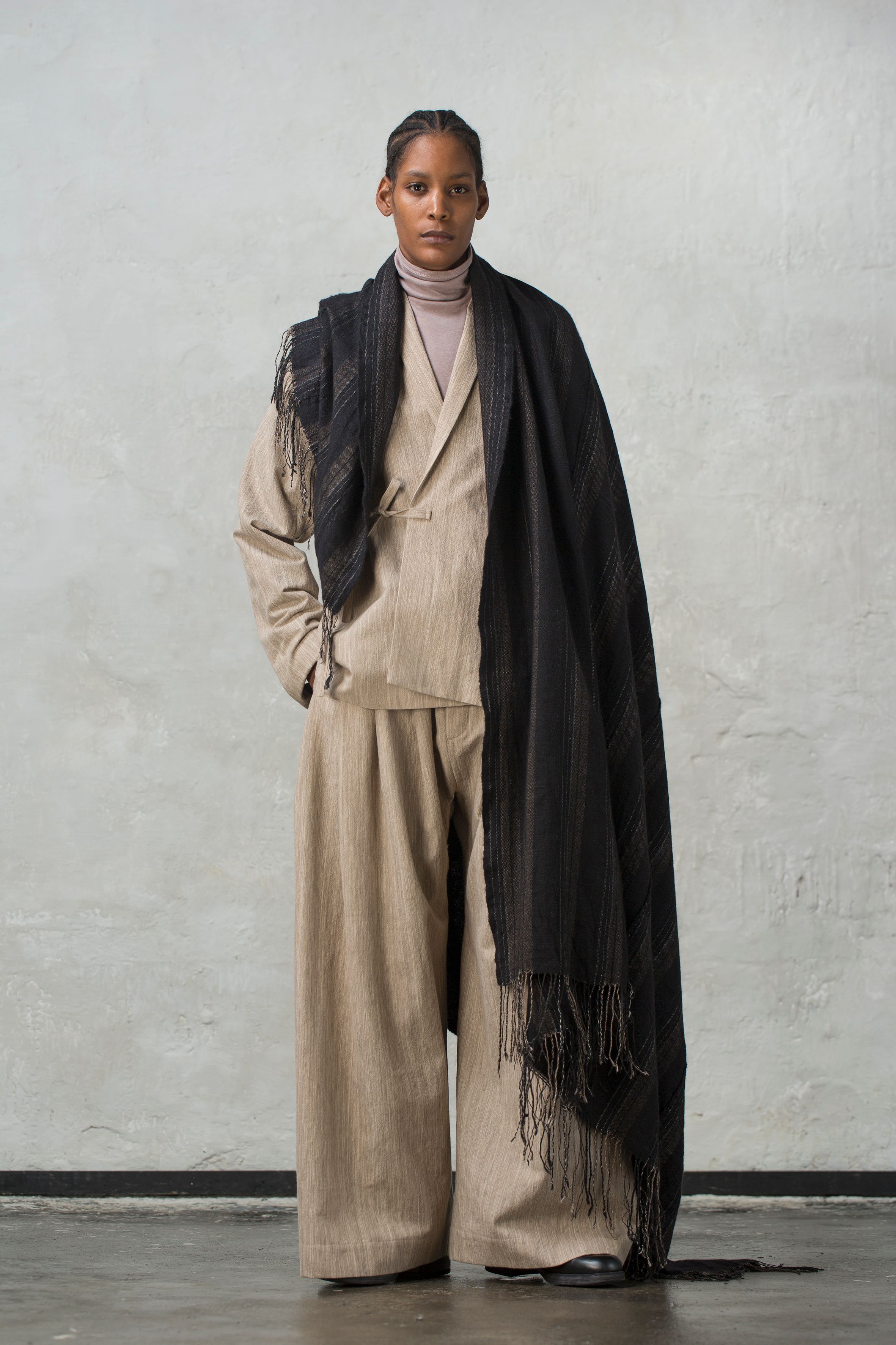 10. A Horizon (AW22) － Jan Jan Van Essche