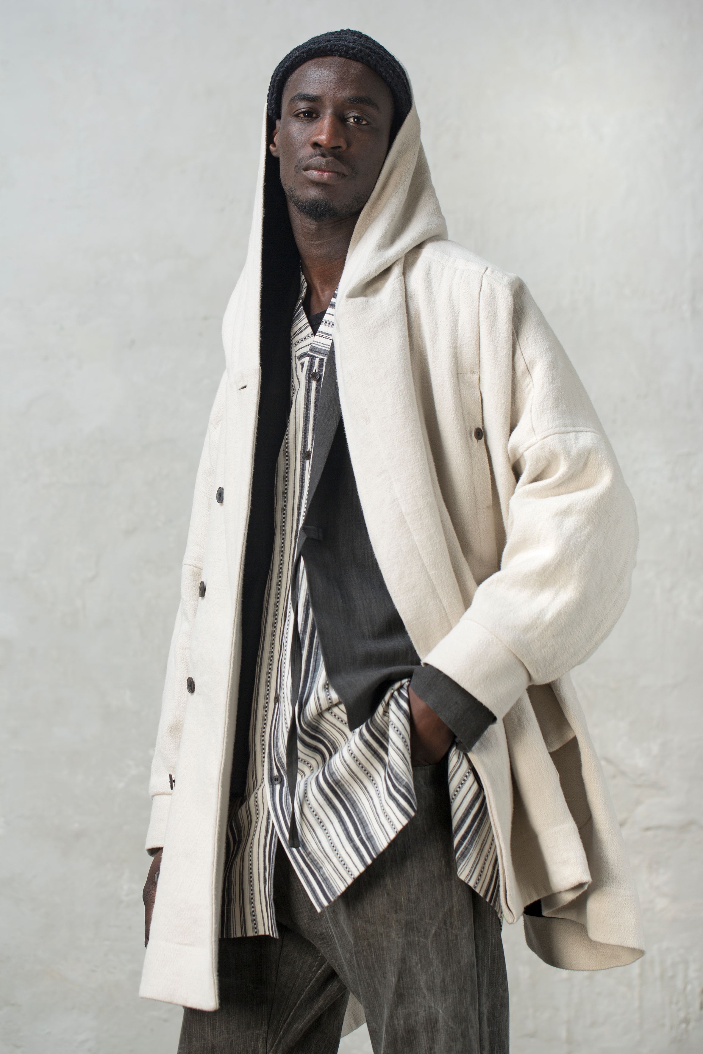 10. A Horizon (AW22) － Jan Jan Van Essche